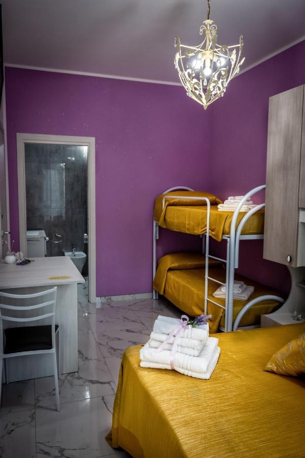 Bed and Breakfast Le Colonne Racale Zewnętrze zdjęcie